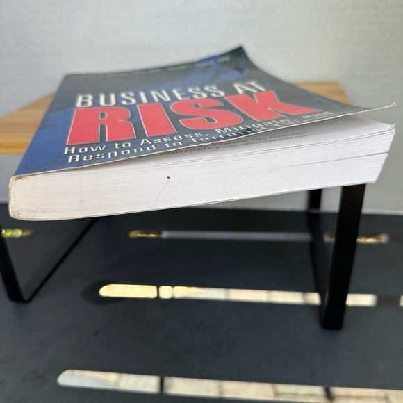 BUSINESS AT RISK: How to Assess, Mitigate, & Respond to Terrorist Threats. Book - Picture 15 of 16